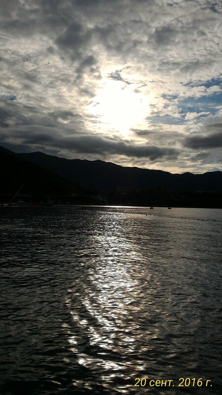 Может рассвет,а может закат… - Натали 