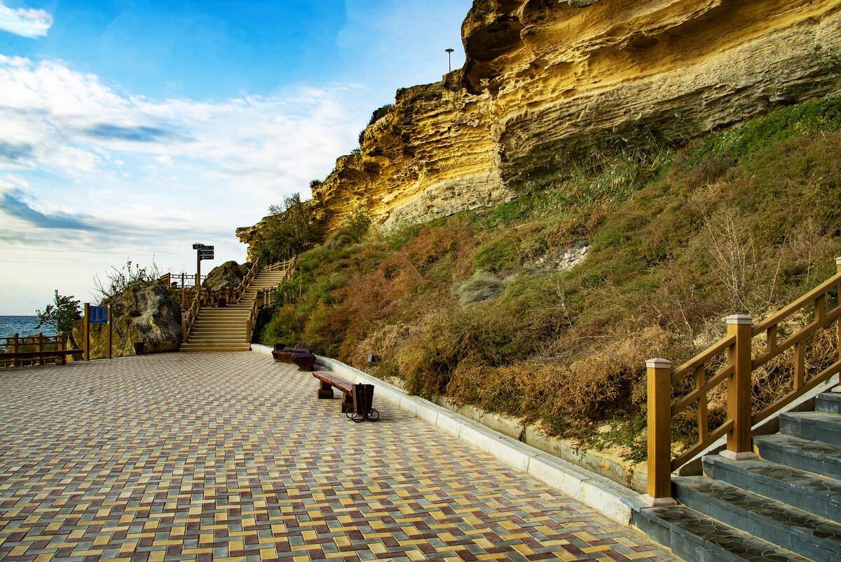 Берег - Анатолий Чикчирный