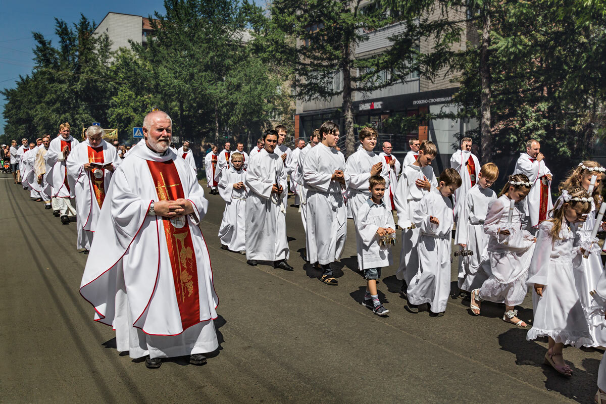 Крестный ход - SanSan 