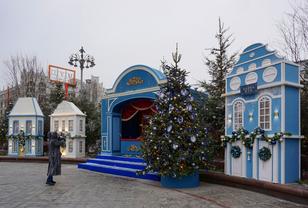 Театральная площадь - Ольга Театральная площадь - Ольга