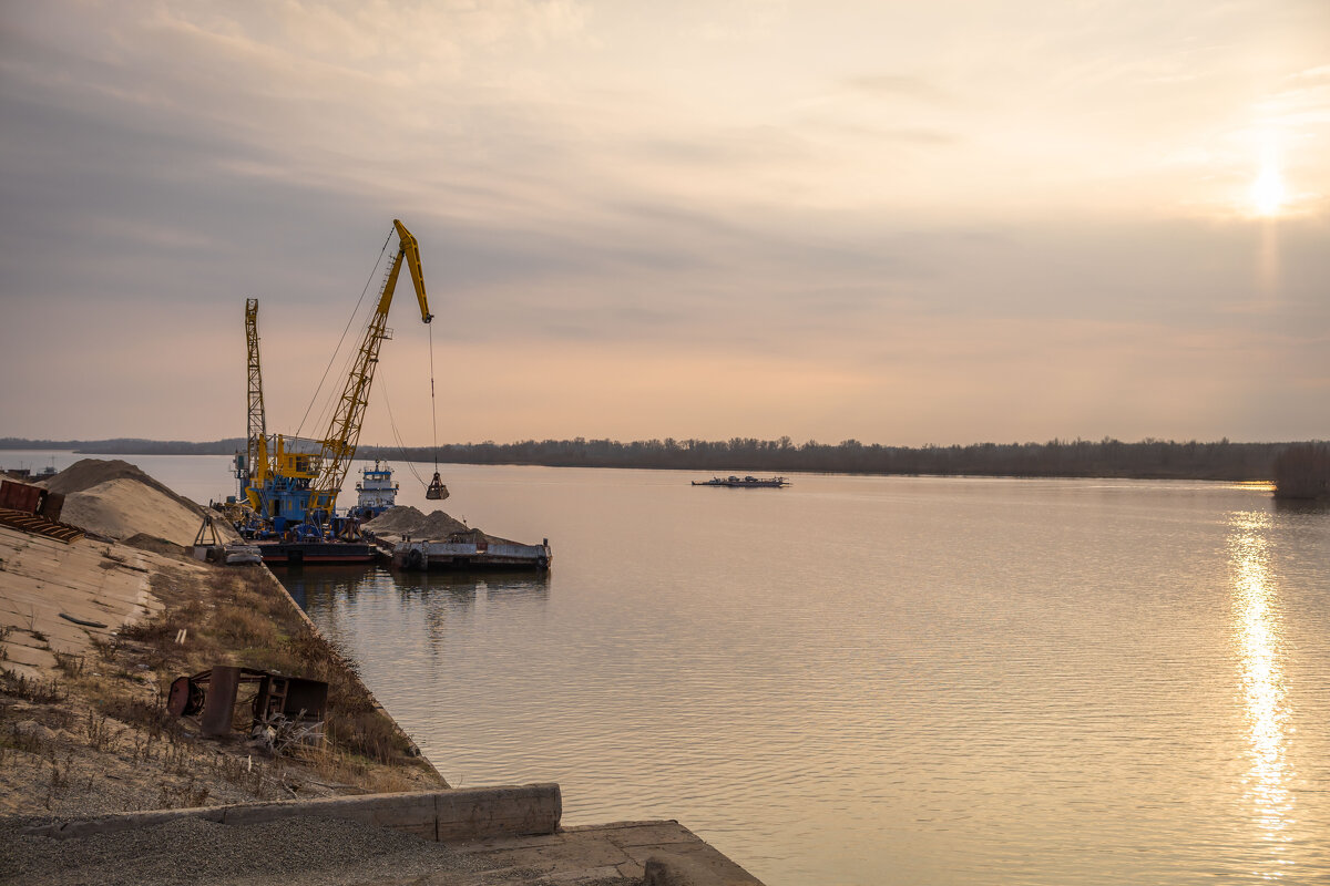 На закате - Олег Дорошенко