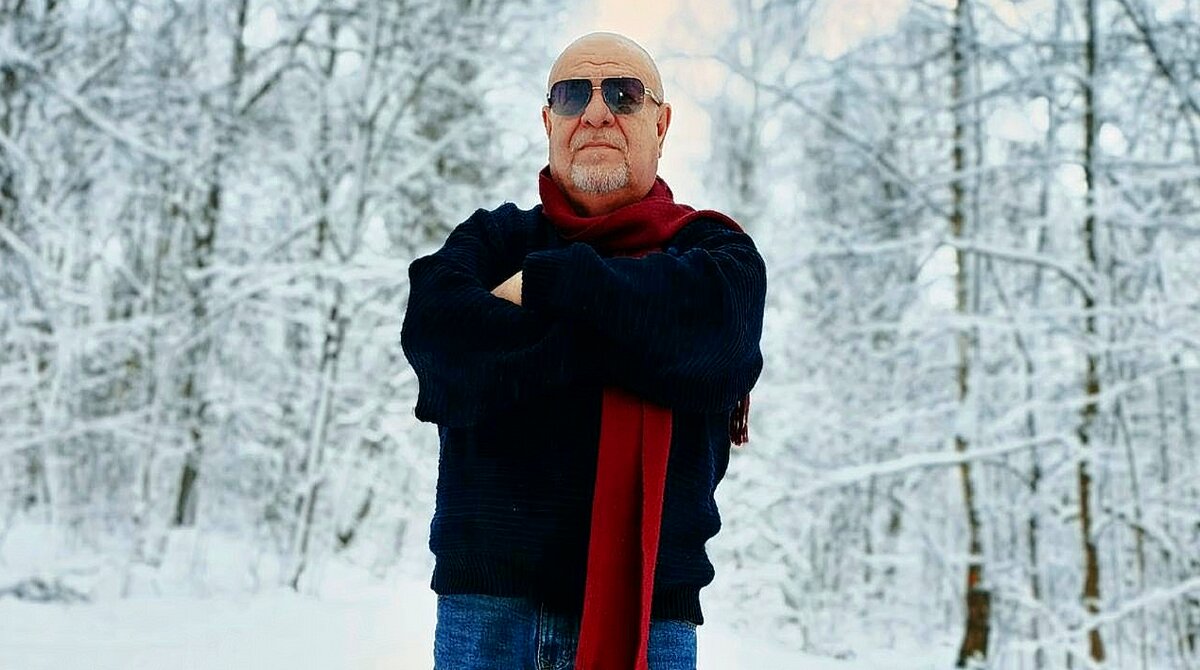 В декабре пред Новогодняя фото сессия на природе. - Михаил Столяров