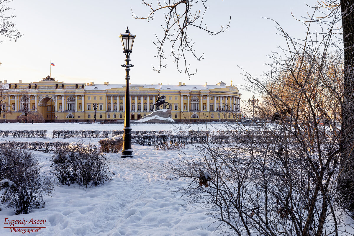 Зима в городе - Евгений 
