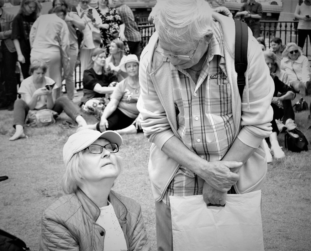 *** - Виктор Никитенко