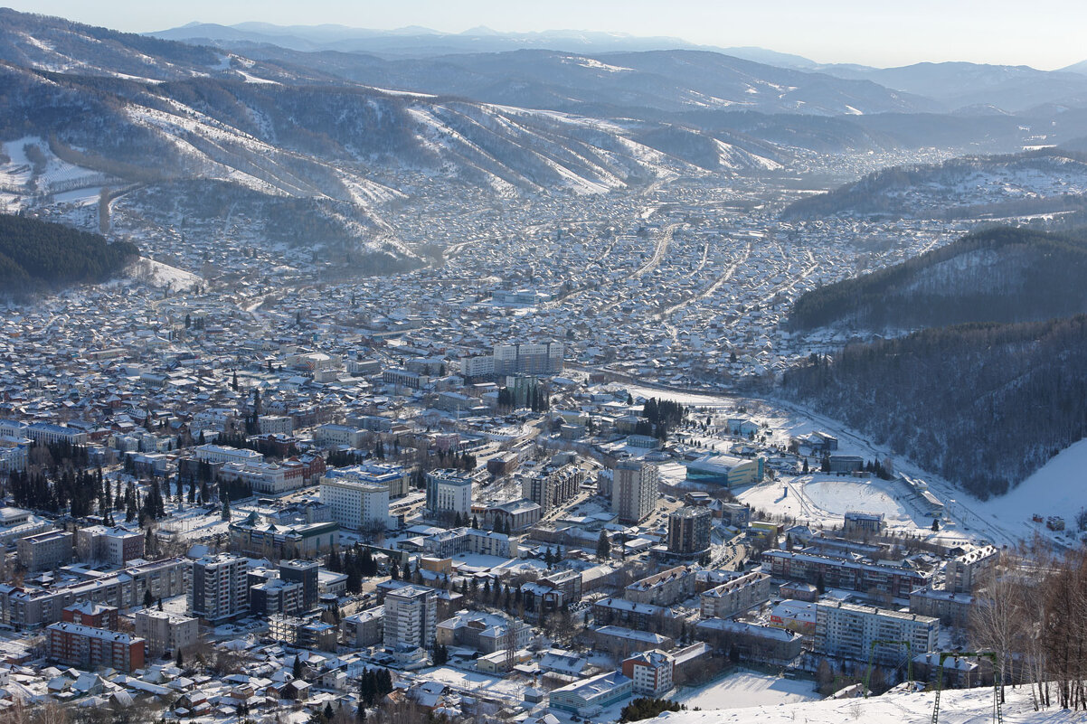 Вид на город с г Тугая (641м)... - владимир 