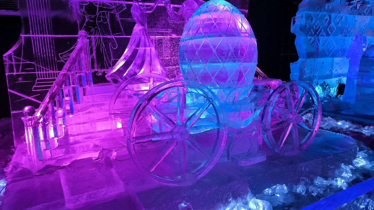 Выставка ледовых скльптур. - Ольга 