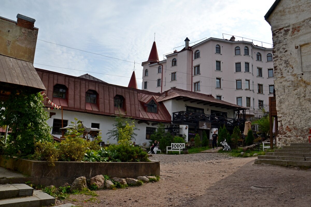 ВЫБОРГ. - Виктор Осипчук