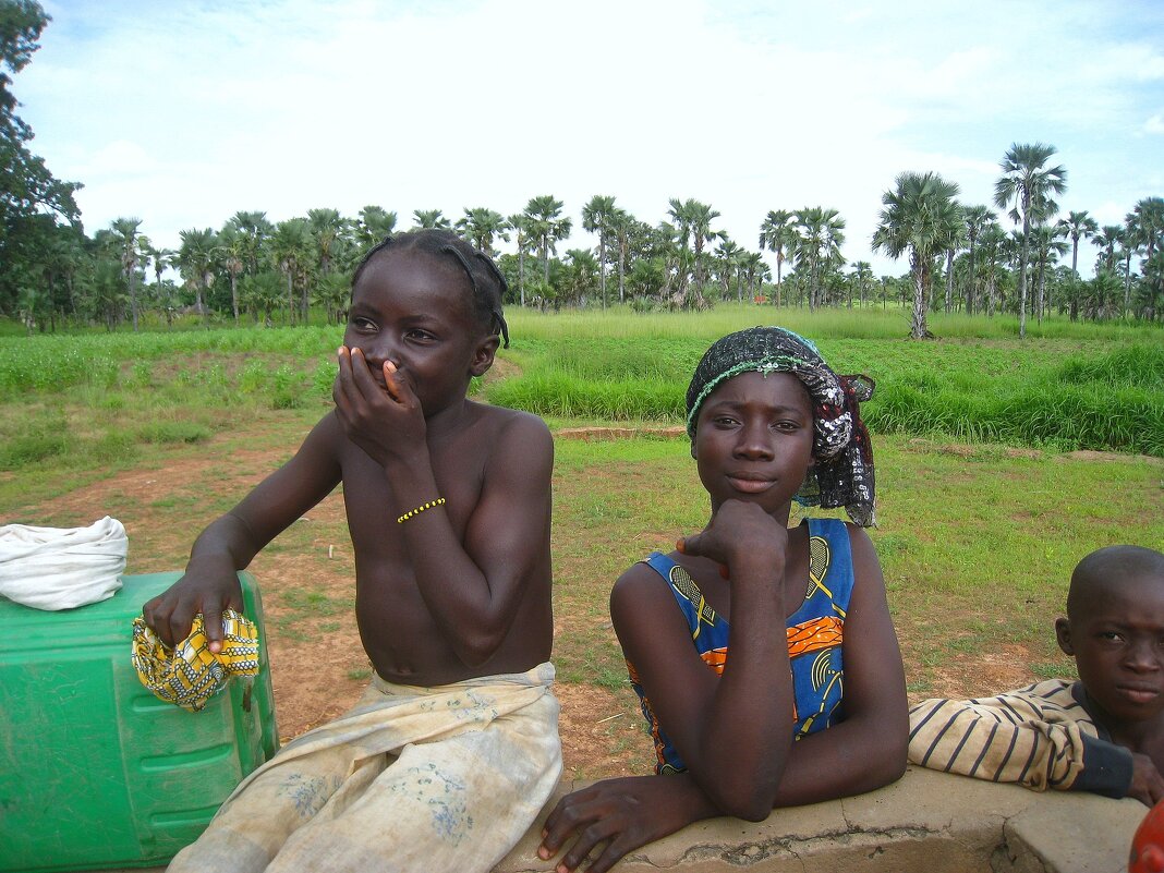 Девочки из Буркина-Фасо. - unix (Илья Утропов)