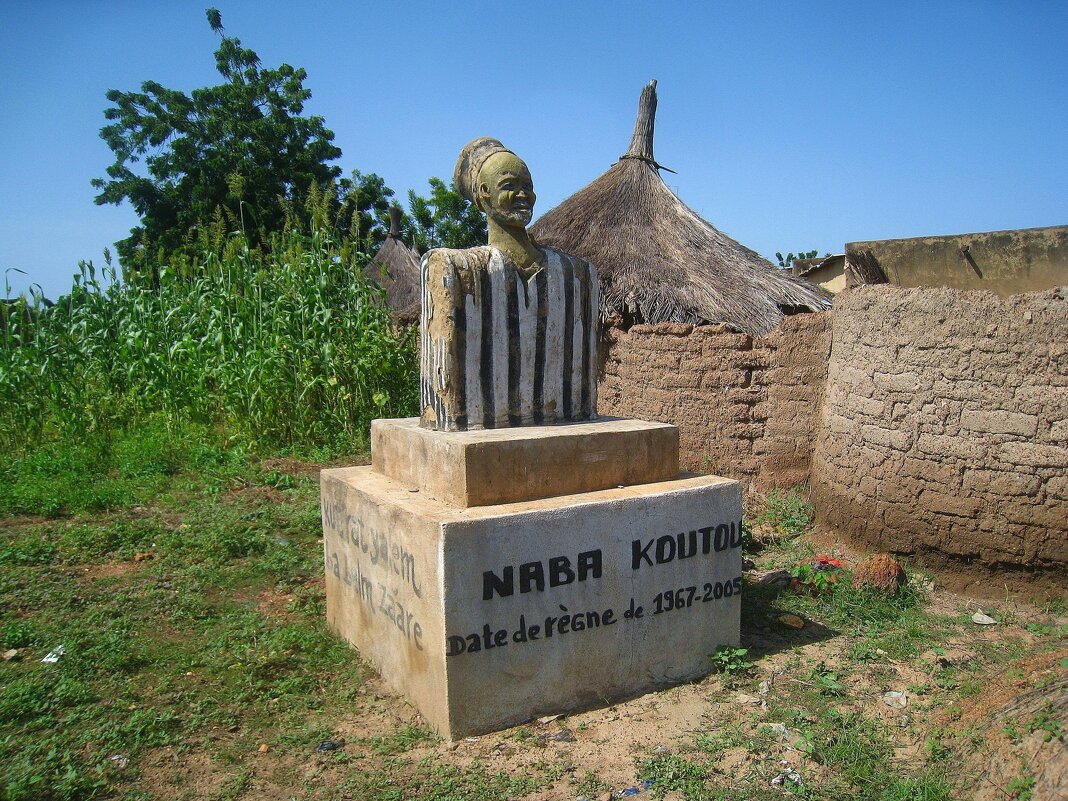 Могила уважаемого человека. - unix (Илья Утропов) Могила уважаемого человека. - unix (Илья Утропов)