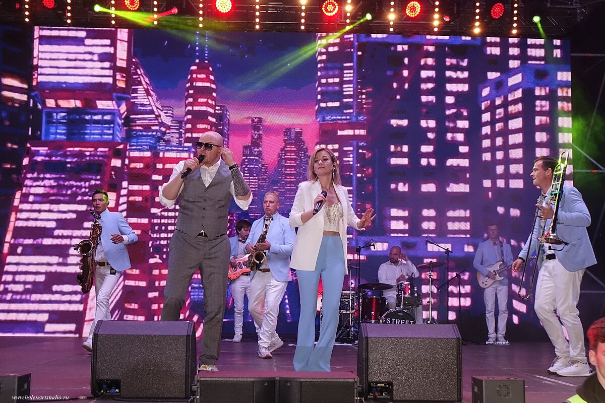 Движуха - Игорь Корф