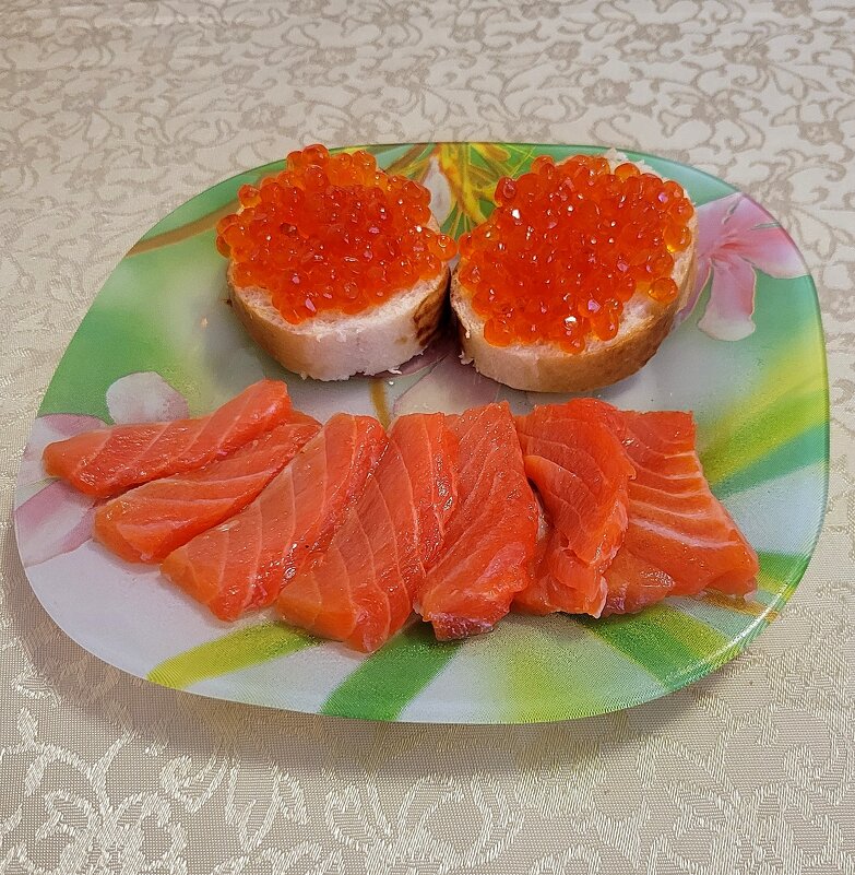 Рыбка чавыча и ее икра - Галина Нестратова Рыбка чавыча и ее икра - Галина Нестратова