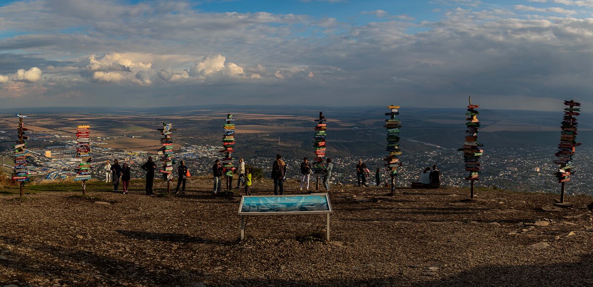 широка страна моя родная.. - navalon M