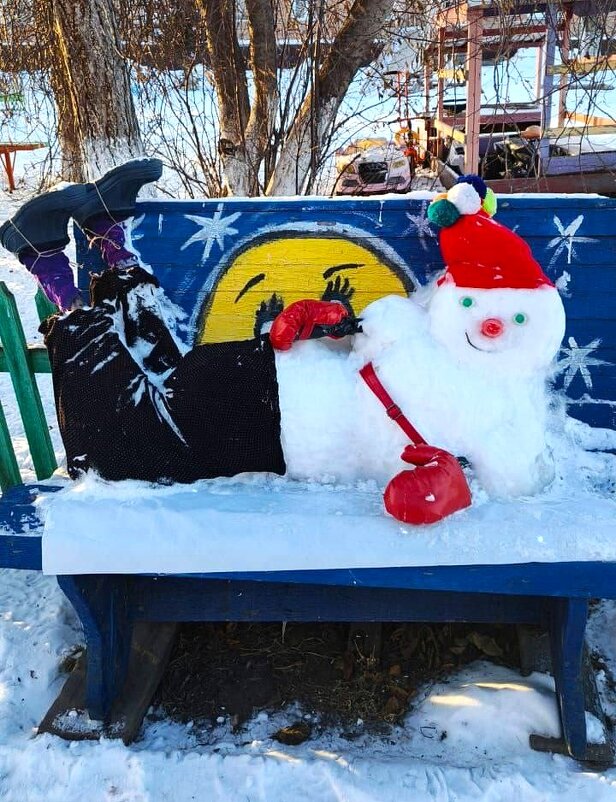 Снеговик на отдыхе.. - Василий 