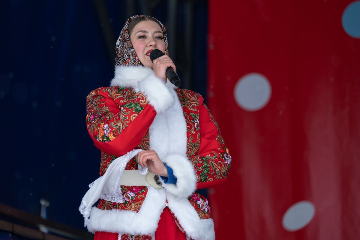 Московский Казацкий ансамбль песни и танца "Борода-фолк". - Виктор Евстратов