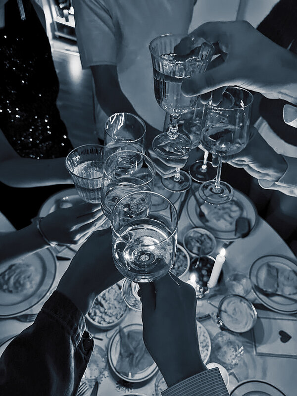 Узким кругом. - Николай Феофанов