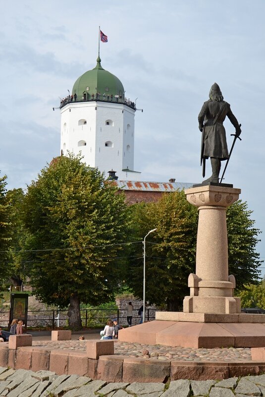 ВЫБОРГ. - Виктор Осипчук