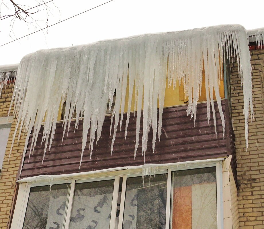 Ледяной занавес - Андрей Снегерёв