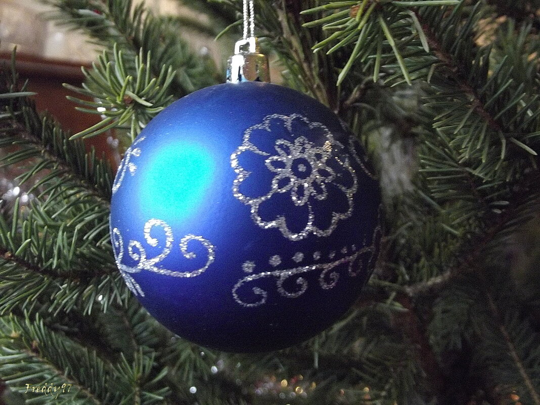 Новогодние игрушки из детства - Freddy 97