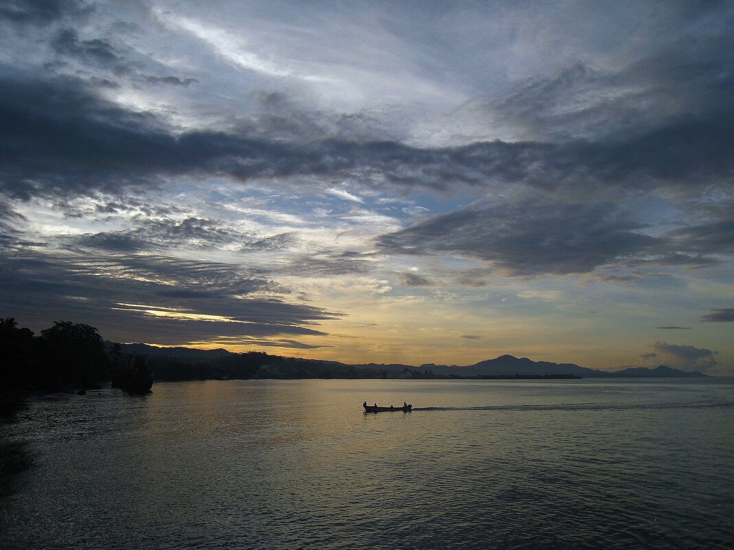 Вечер на Соломоновых островах. - unix (Илья Утропов)