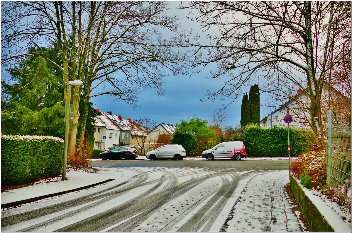 УТРО В ГОРОДЕ.... - Elvira E. 