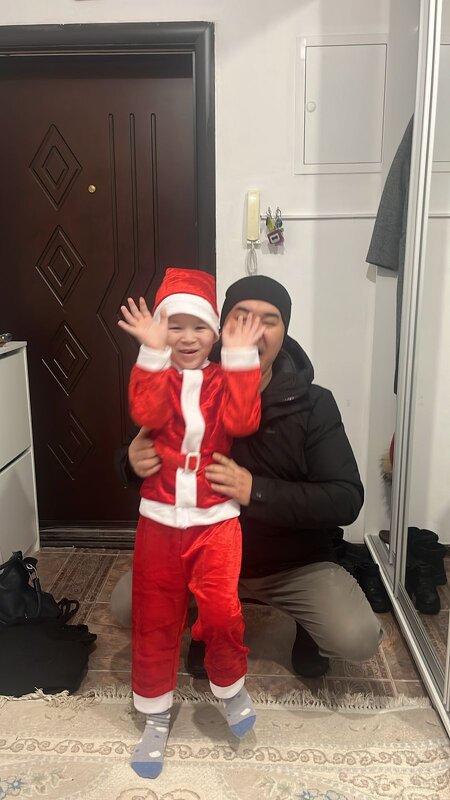 Старший брат с сыном - Динара Каймиденова