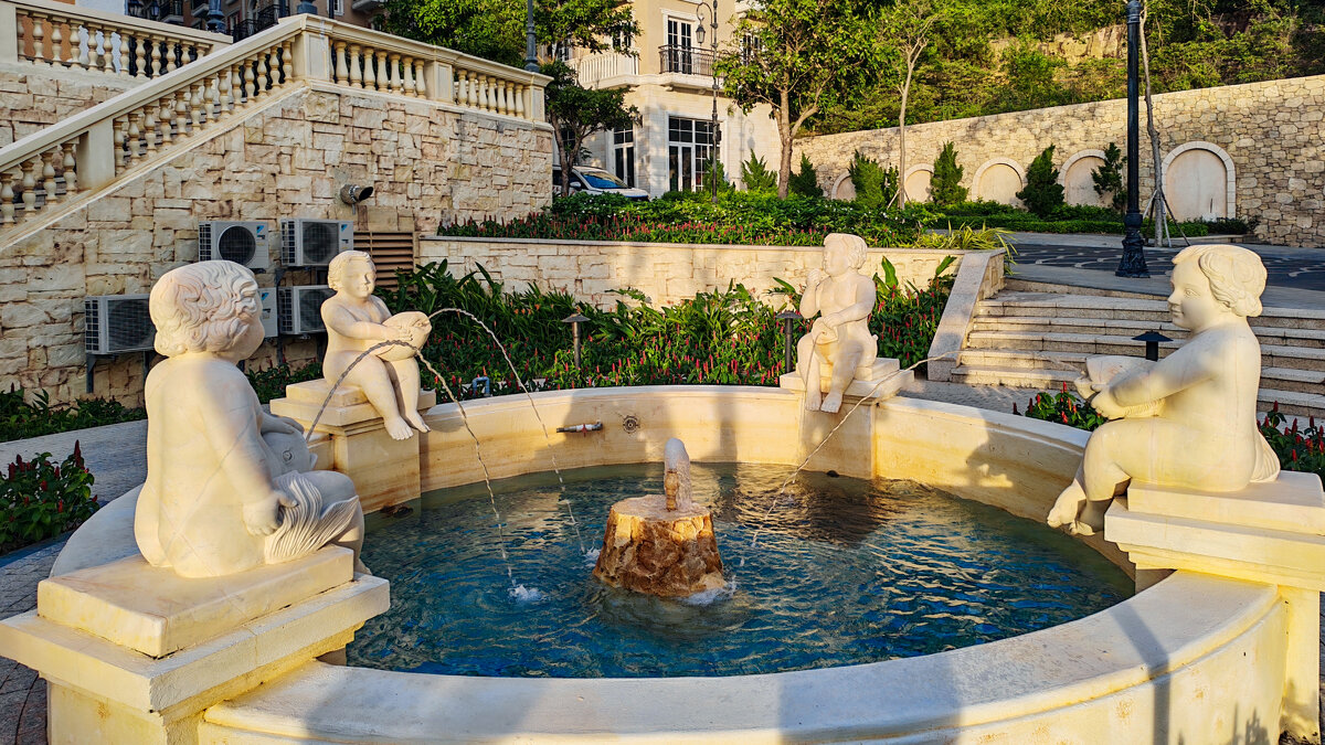 Фонтан - Dmitry i Mary S