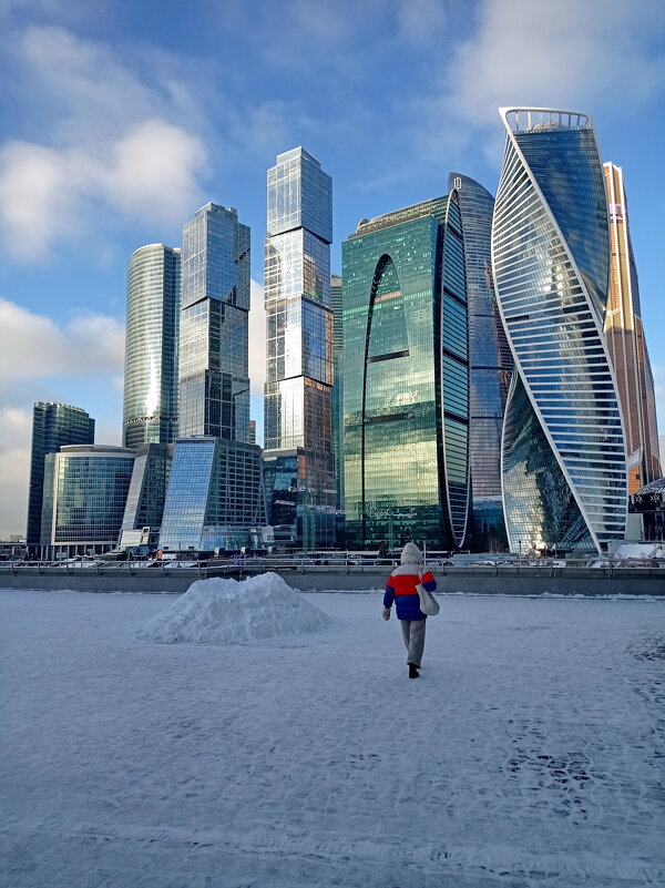 Москва-сити снаружи - Александр Чеботарь