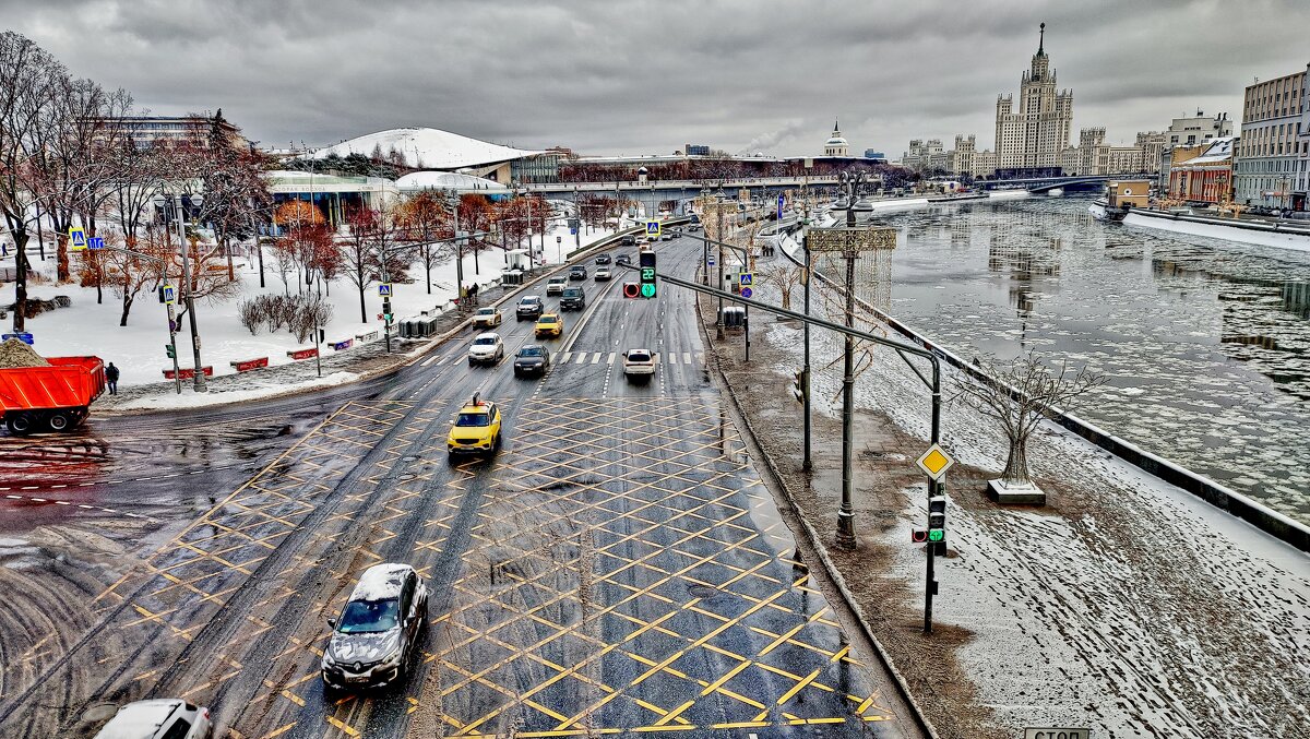 Москворецкая набережная - Наталья Лакомова