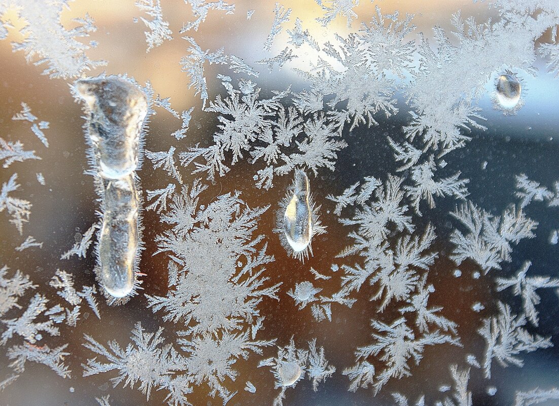 Мороз рисует на окне - Галина Нестратова