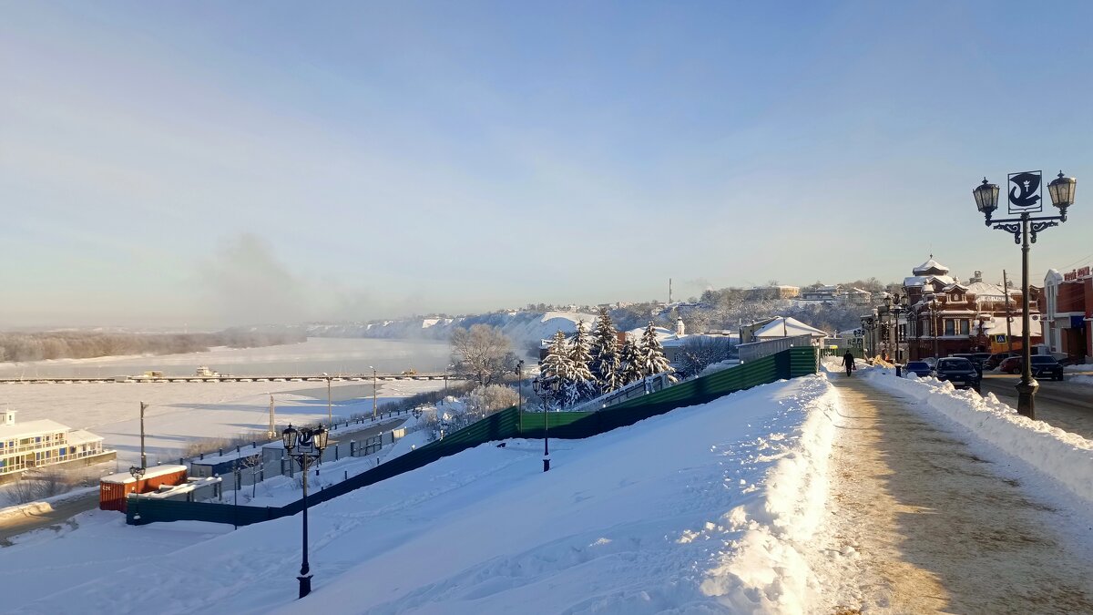 Утро в городе. - Михаил Колосов 