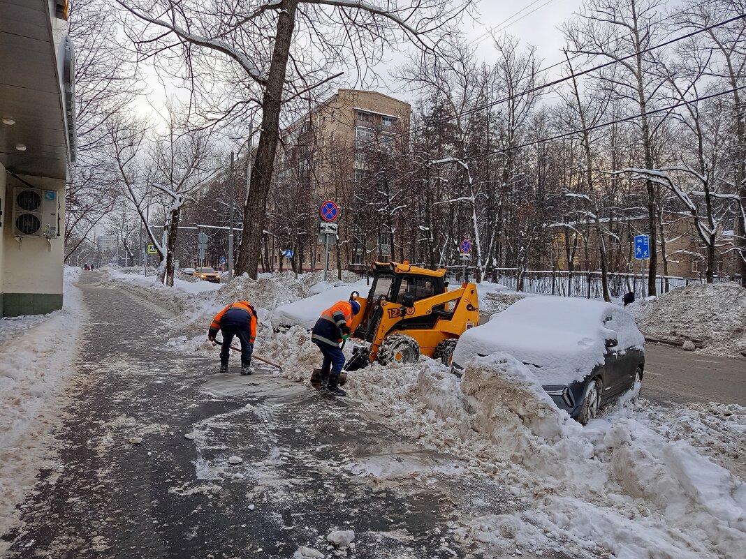 Московские будни - Андрей Лукьянов