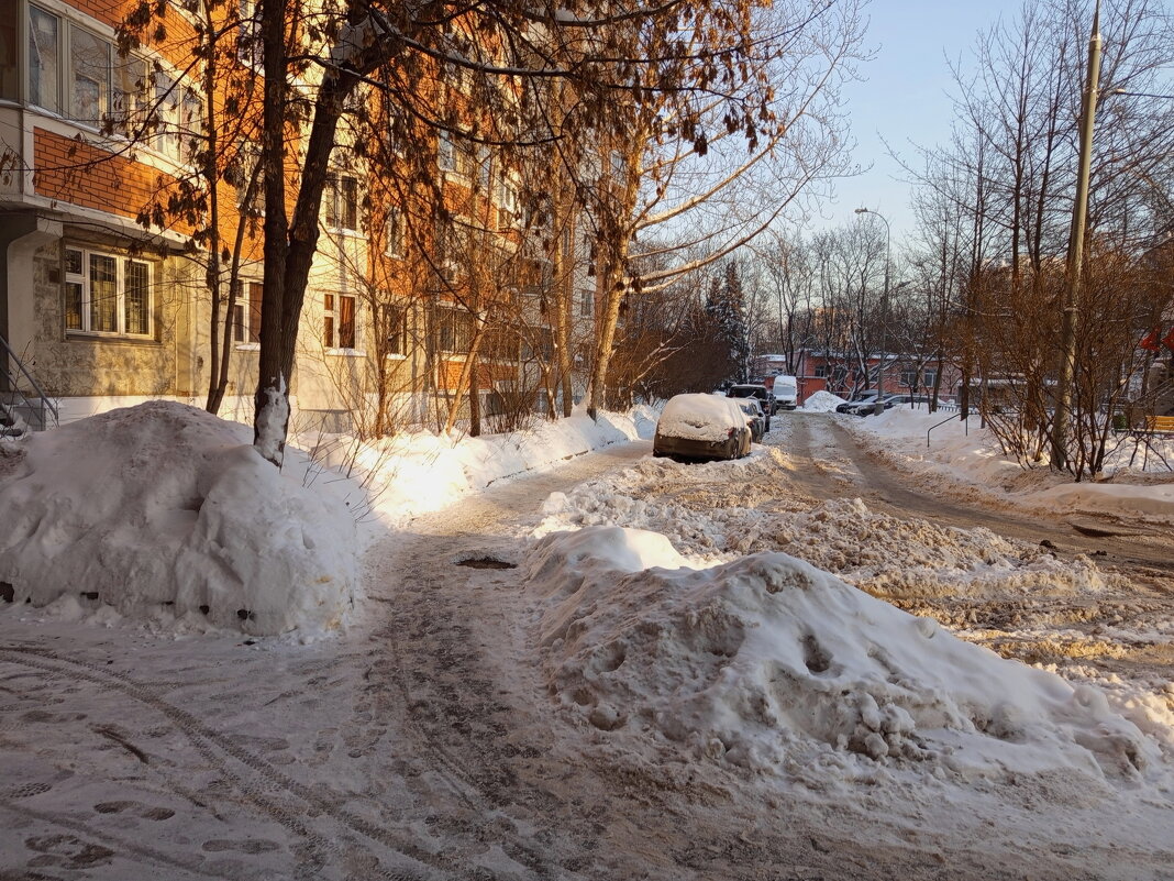 Московские будни - Андрей Лукьянов