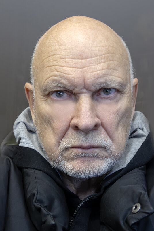 Автопортрет - Валерий Басыров