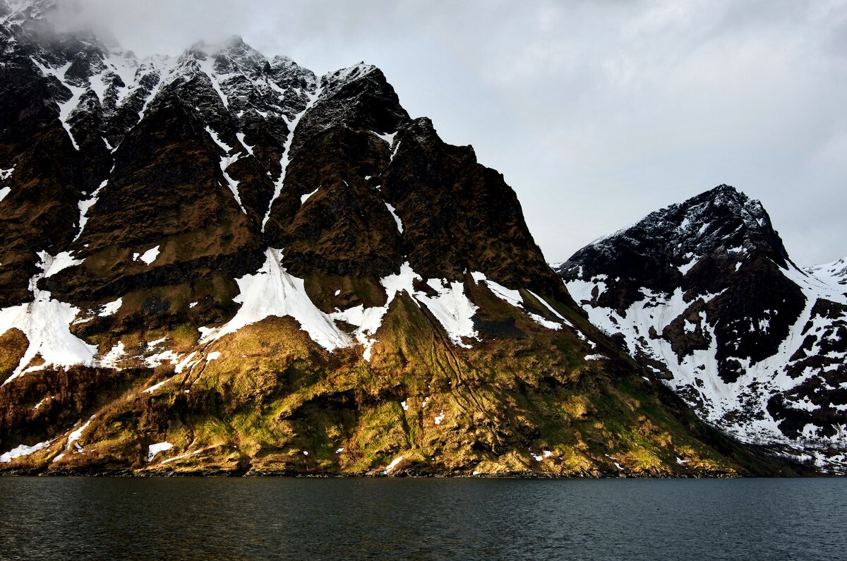 Пробился кусочек света - В.И 