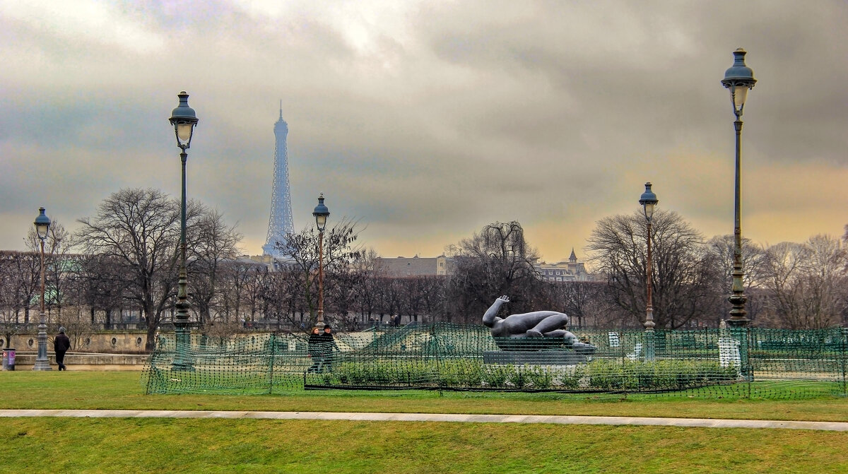 Париж - skijumper Иванов