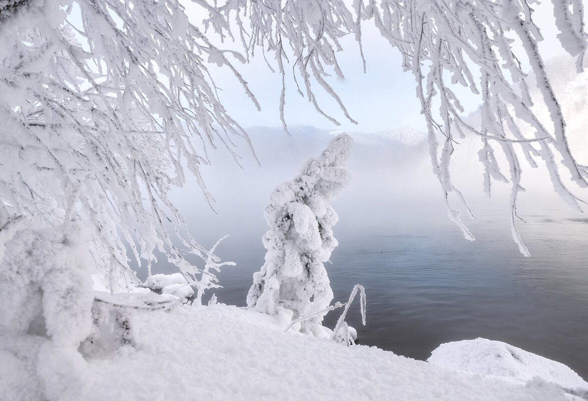 У морозной реки - Марина Фомина.