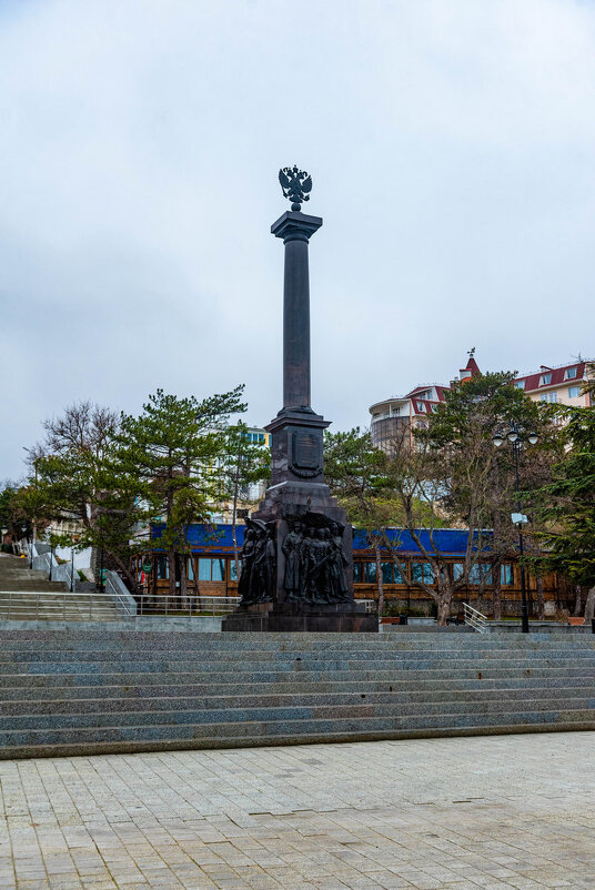 обелиск - Дмитрий Лупандин