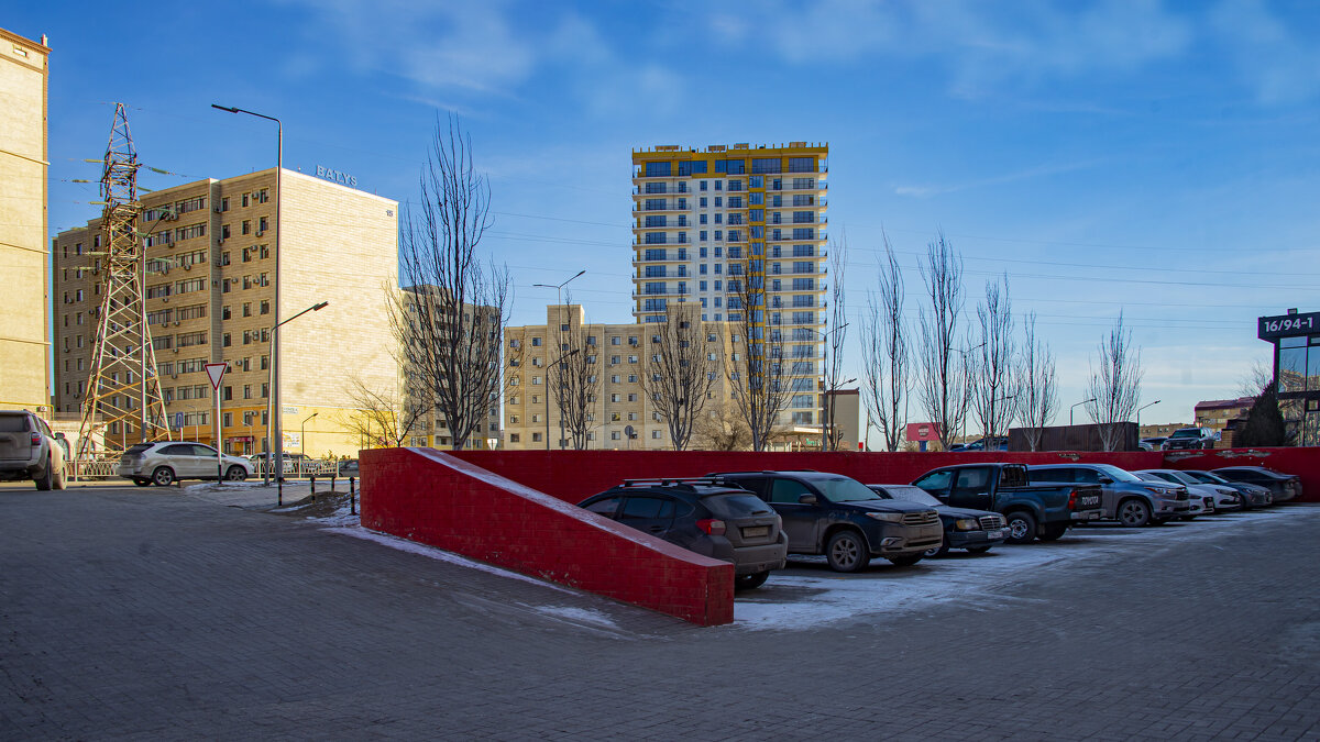 Дворик - Анатолий Чикчирный