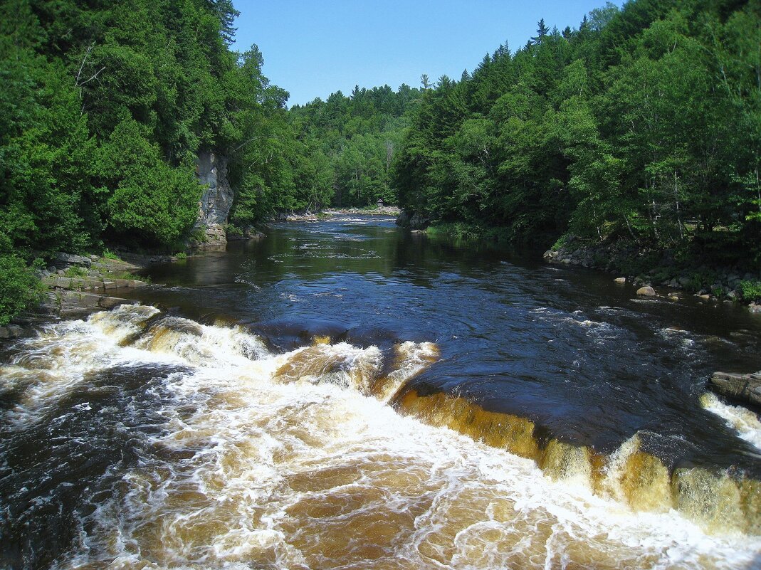 Река Сент-Анн-дю-Нор, Канада. - unix (Илья Утропов)