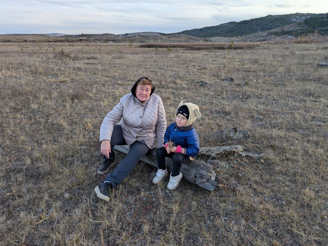 Привал - Андрей Хлопонин