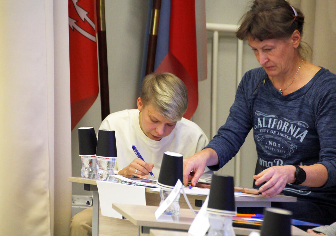 Рабочий момент секретариата - Александр Рябчиков