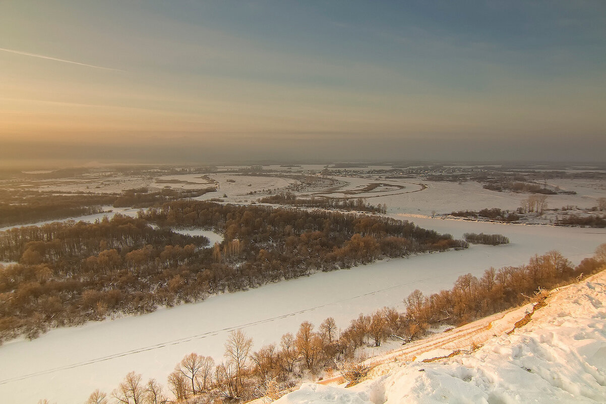 За рекой Чулым расположилось Сосновое озеро - Владимир Кириченко За рекой Чулым расположилось Сосновое озеро - Владимир Кириченко