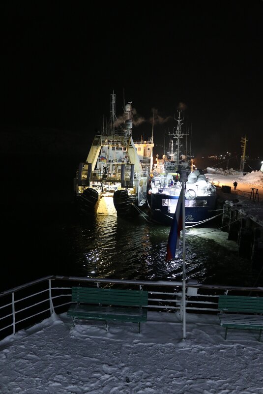 Ночь в мурманском порту - Ольга Ночь в мурманском порту - Ольга