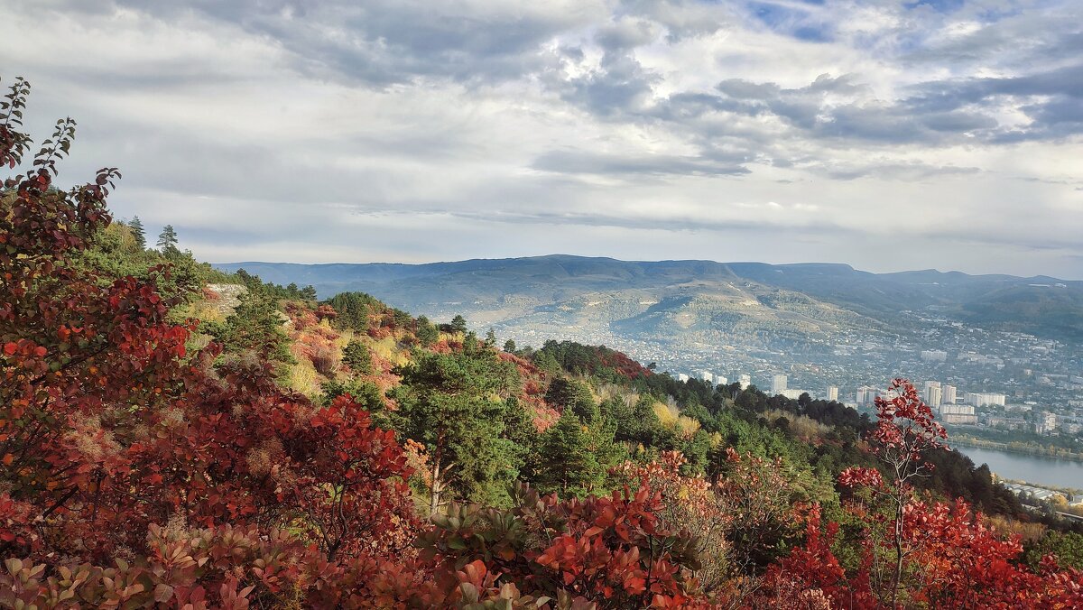 Осень в горах - Мариша 