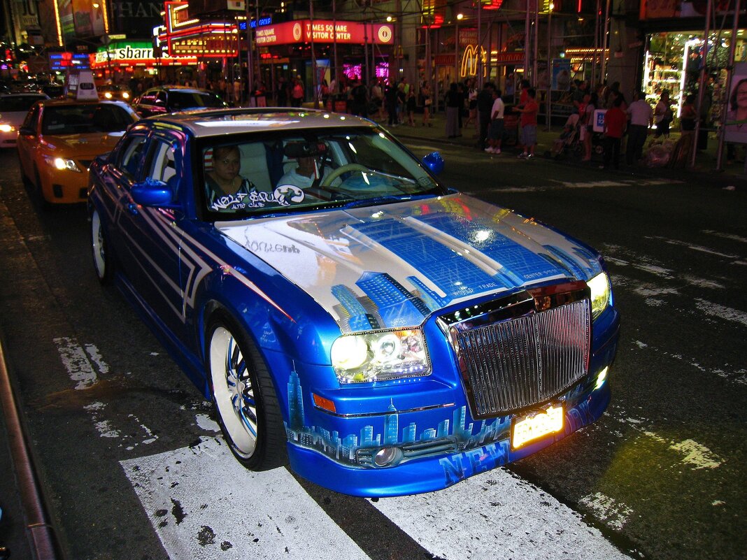 Простой американский автомобиль. - unix (Илья Утропов)