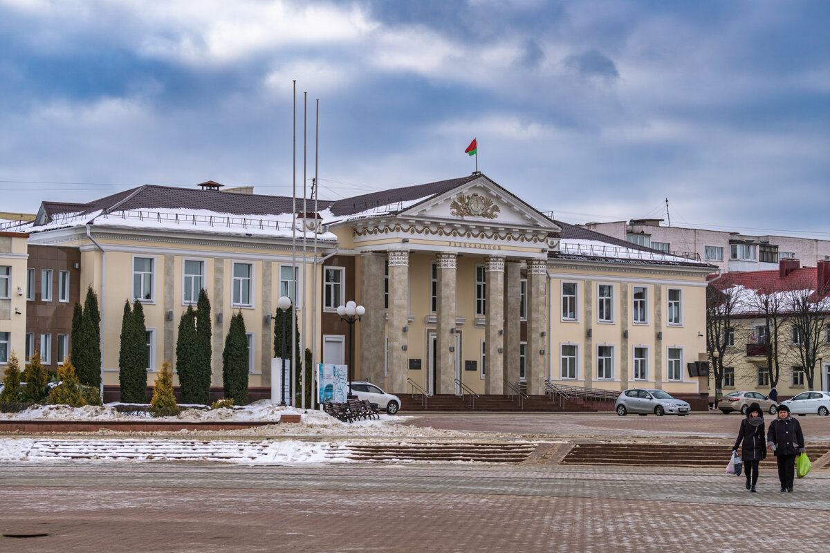 Райисполком в городе Жлобин. Беларусь - Игорь Сикорский
