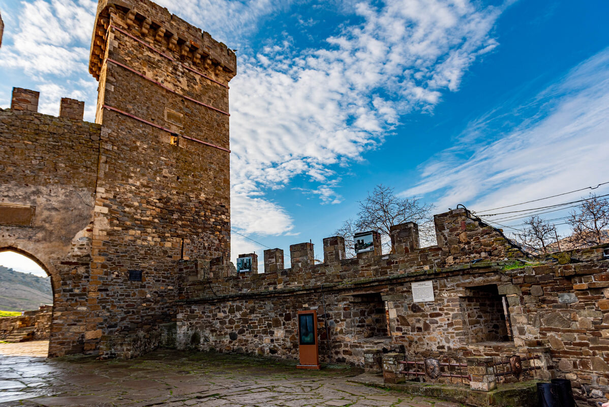 *** - Дмитрий Лупандин