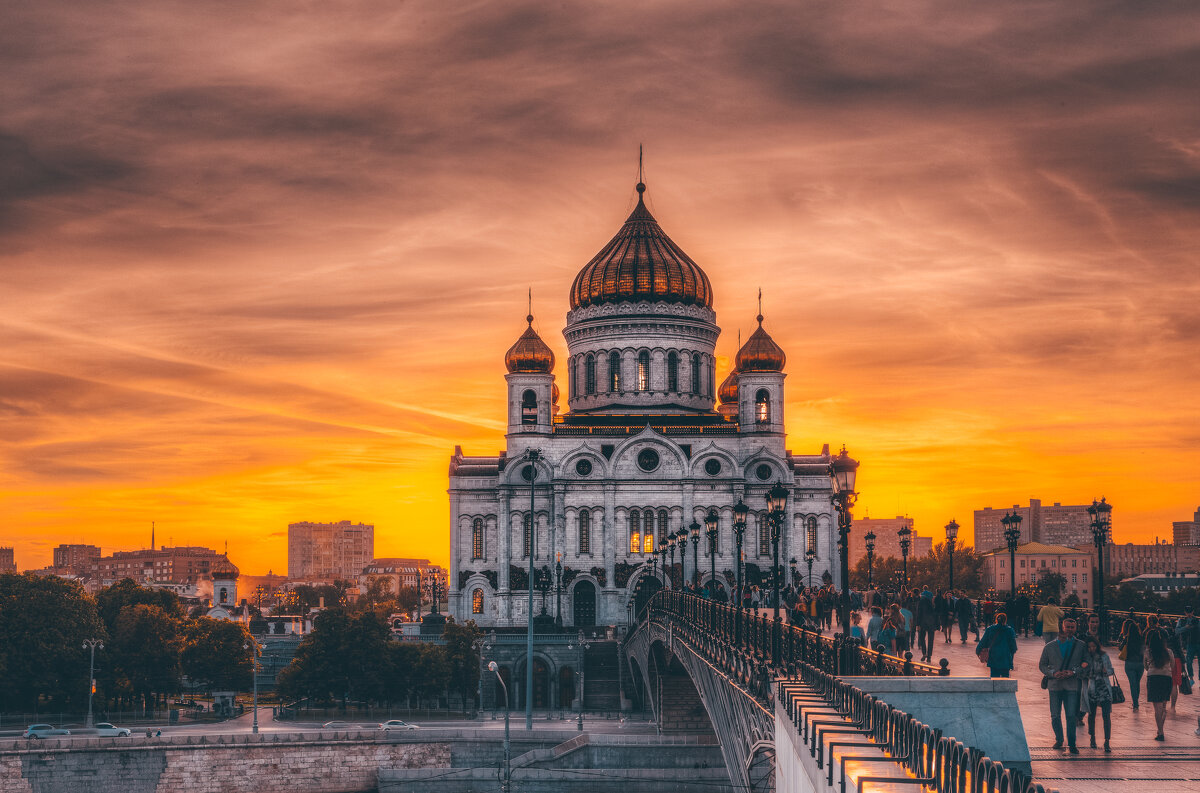 Храм Христа Спасителя на закате - Игорь Шевченко