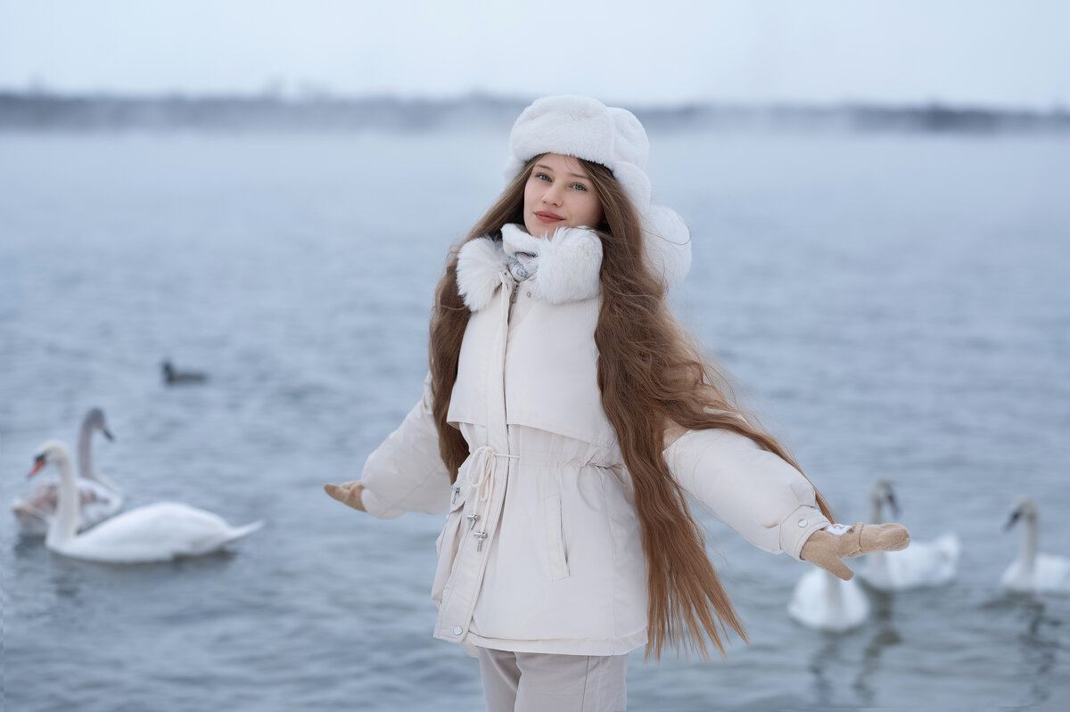 Прогулки у зимнего водоема - Viktoria Anufrieva