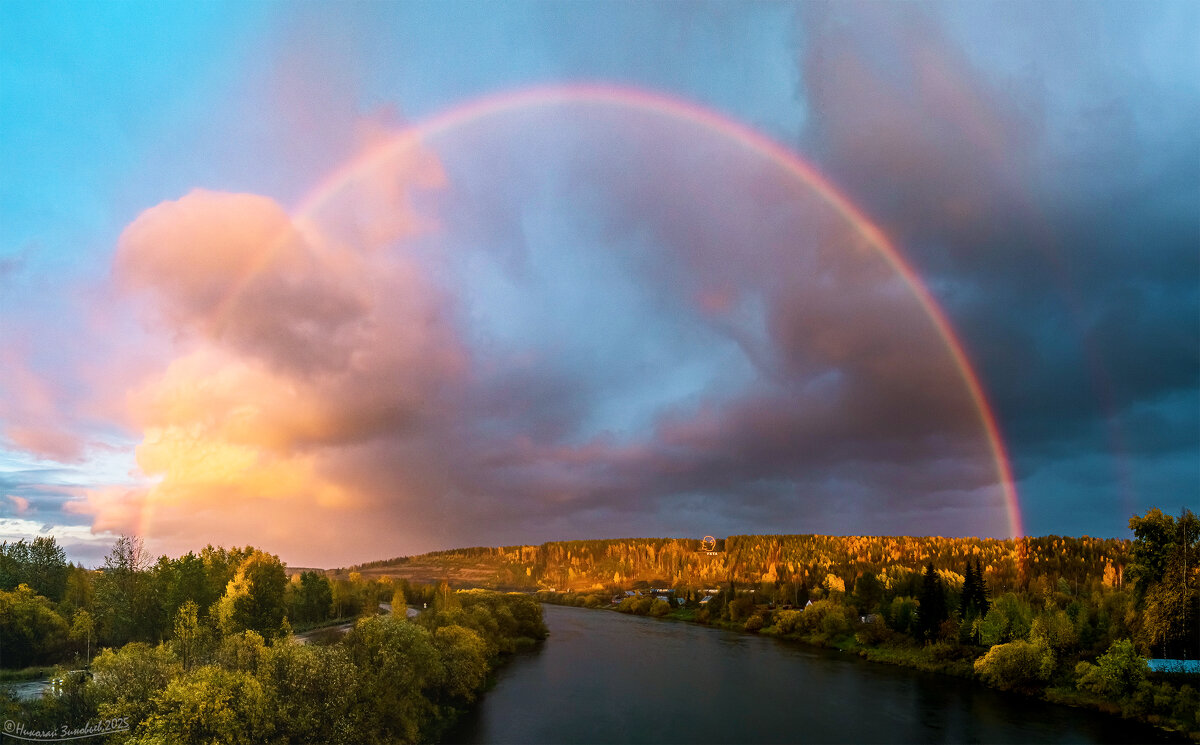 Закатная радуга над Ухтой. - Николай Зиновьев Закатная радуга над Ухтой. - Николай Зиновьев